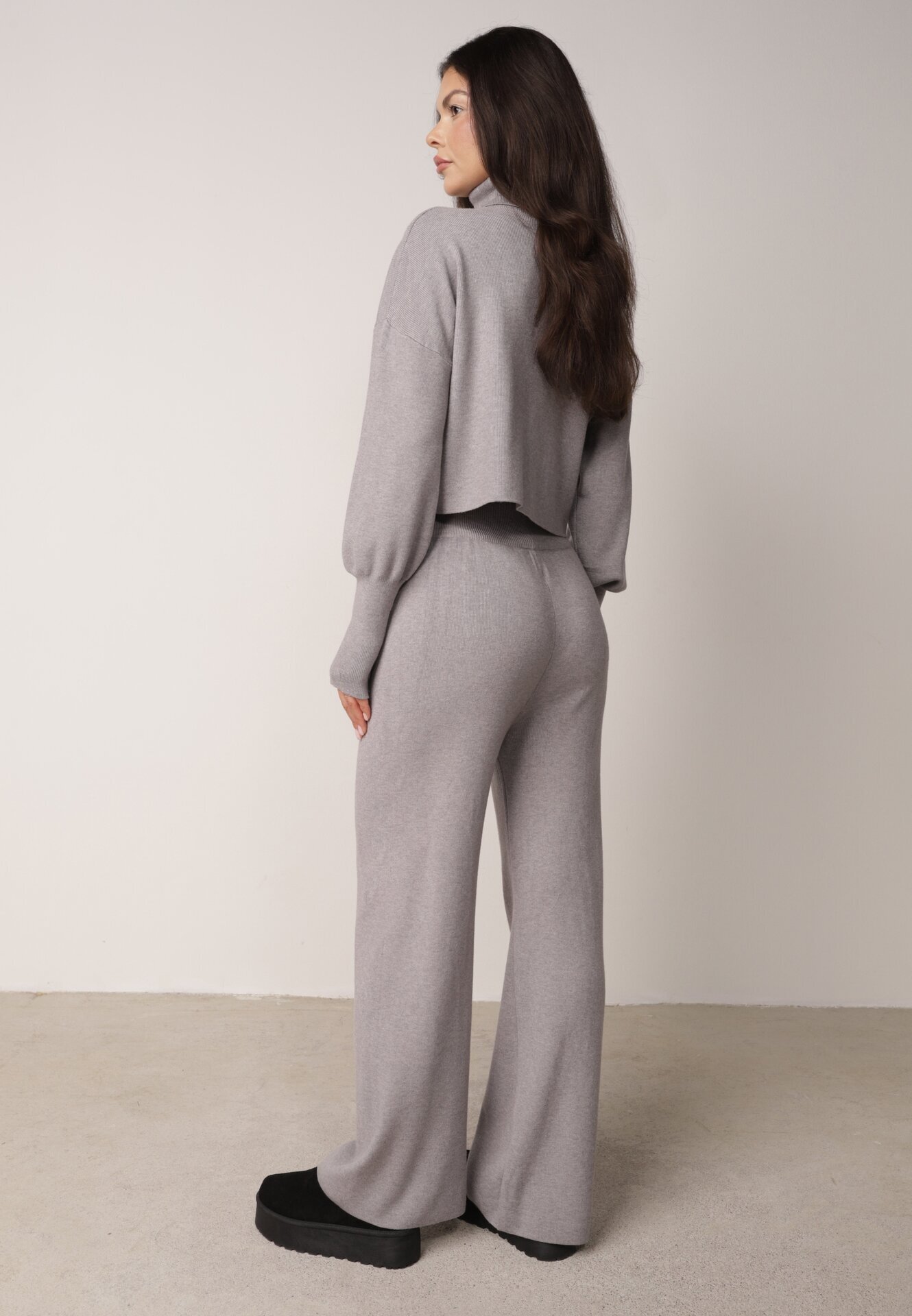  Set Gri Tricotat cu vâscoză Bluză golf cu manșete și Pantaloni Largi Noridra