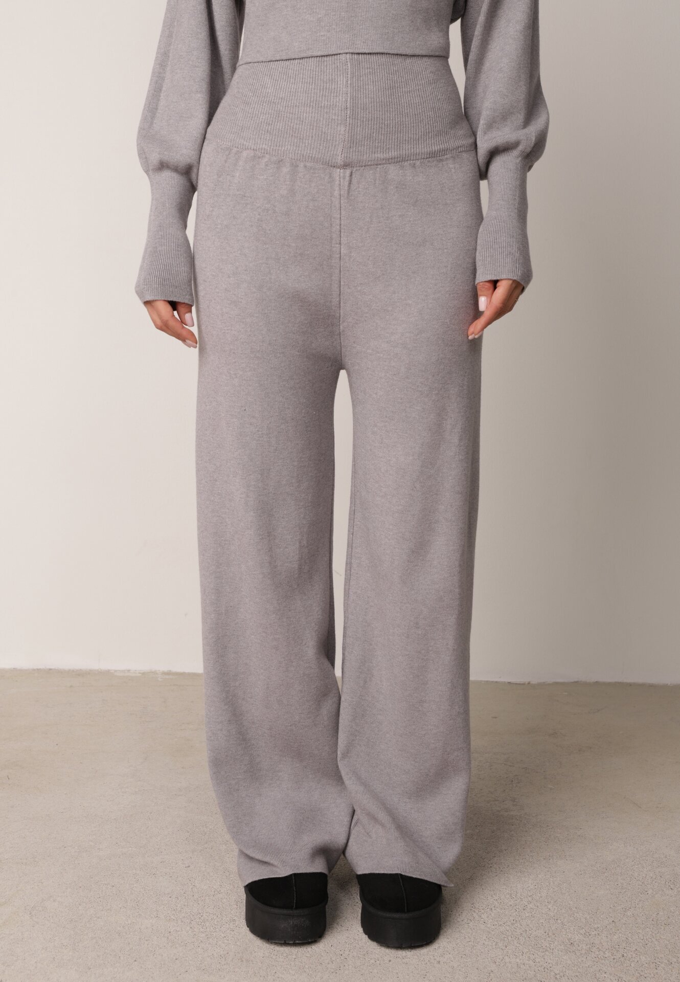  Set Gri Tricotat cu vâscoză Bluză golf cu manșete și Pantaloni Largi Noridra