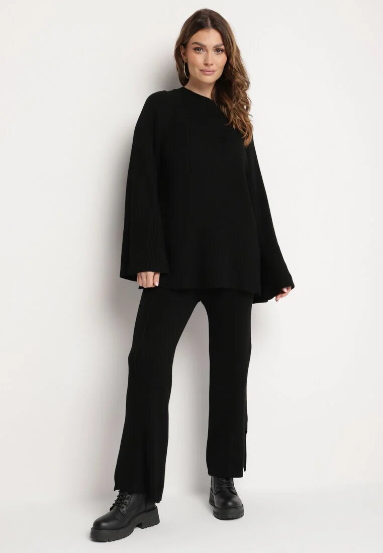  Set Tricotat Negru cu Vâscoză Pulover și Pantaloni cu elastic în talie și Fante Malwiya
