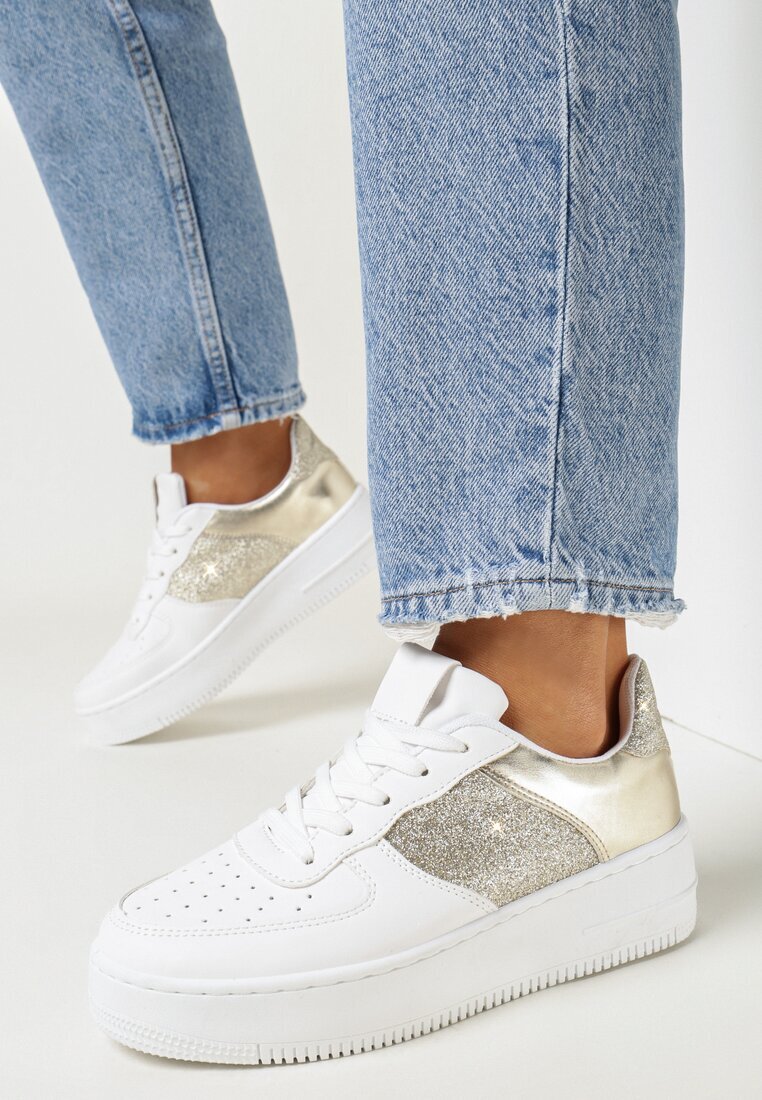  Sneakers alb-aurii cu șireturi cu talpă plată și inserții cu sclipici Dezia