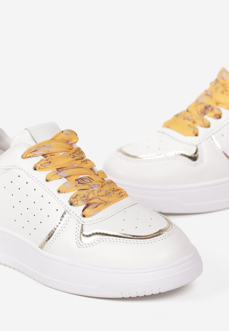 Sneakers Alb-Auriu cu Inserții Strălucitoare și Șireturi Decorative Horustia