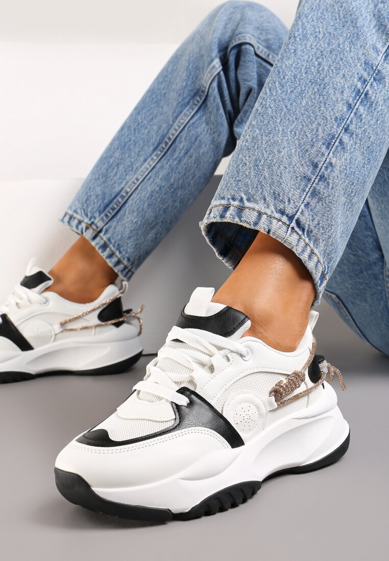  Sneakers alb-negru cu șnur decorativ și cu zirconii Junilo