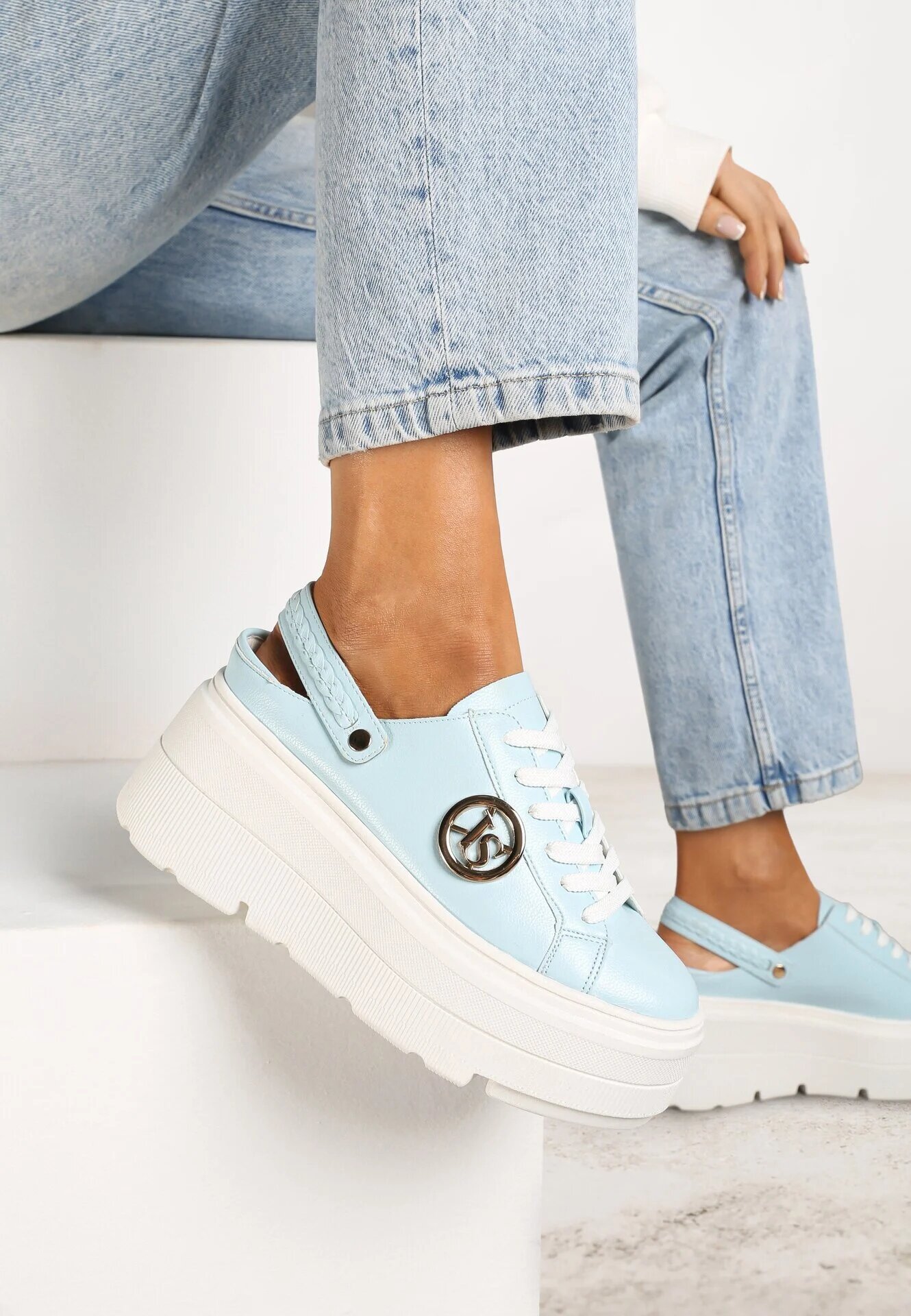  Sneakers Albaștri