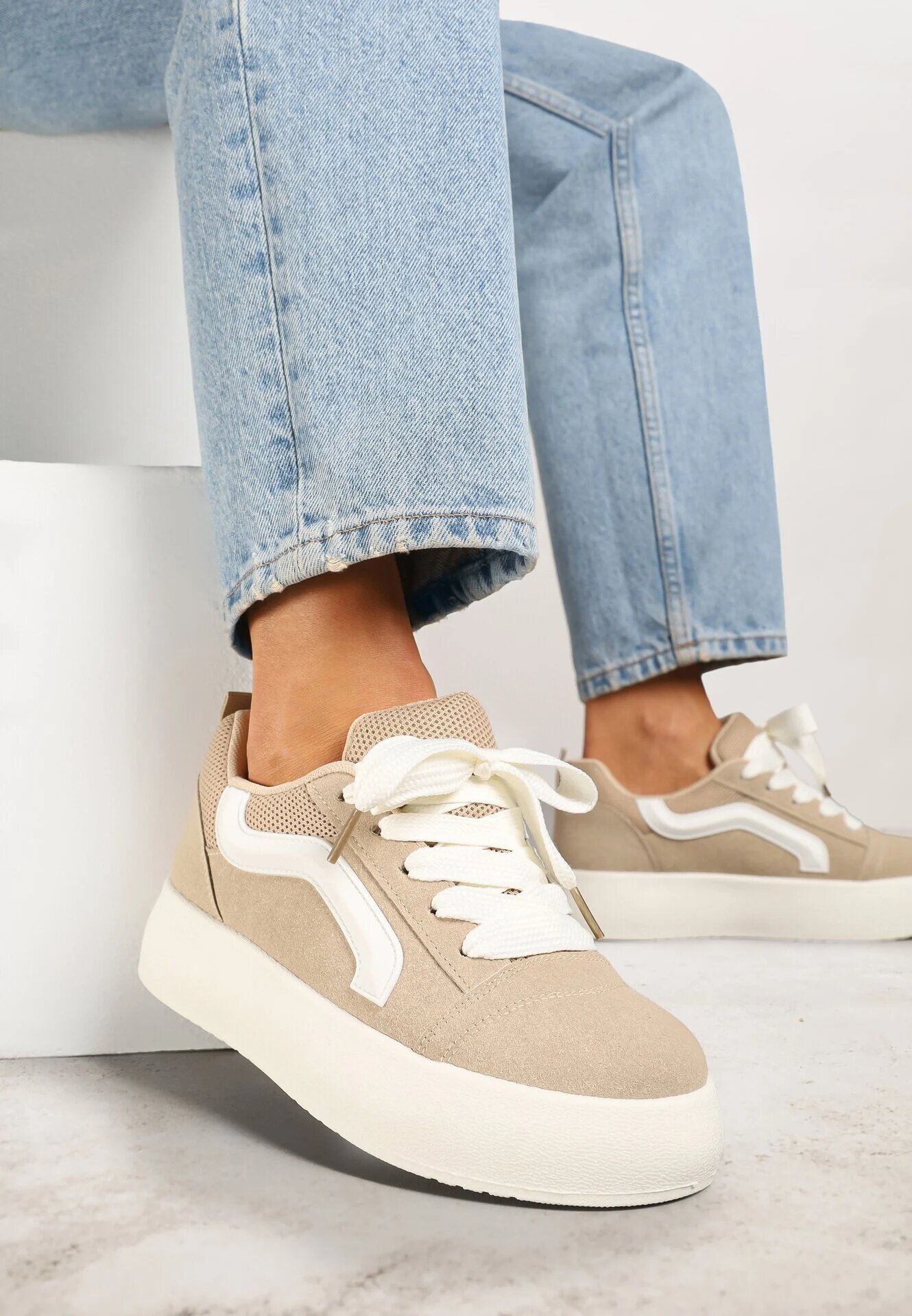  Sneakers Bej închis cu talpă groasă și bandă decorativă Kornelie