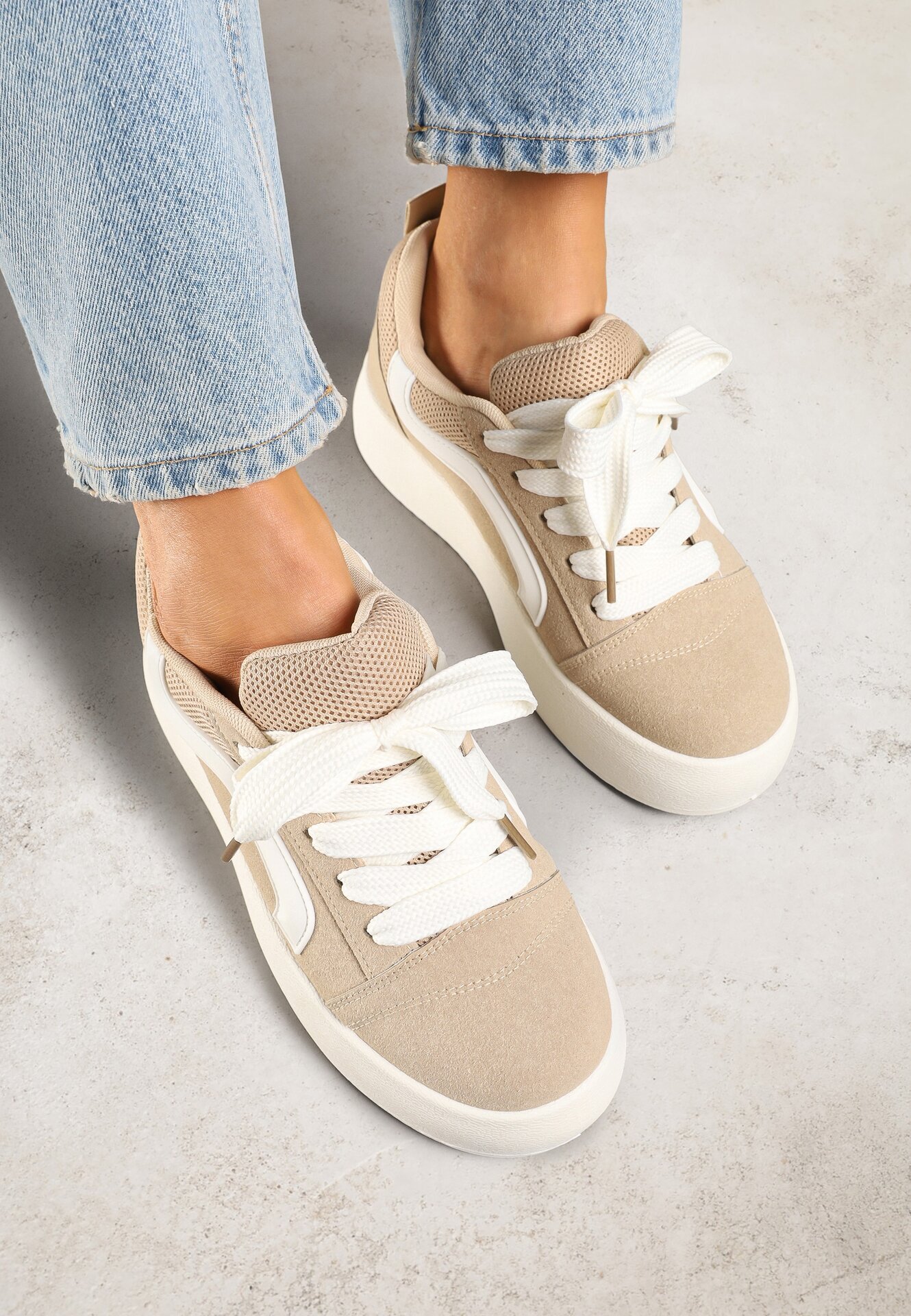  Sneakers Bej închis cu talpă groasă și bandă decorativă Kornelie