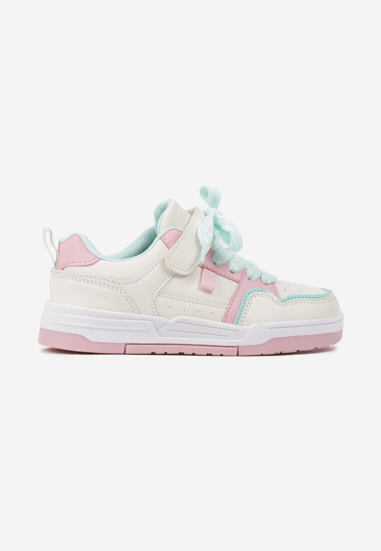  Sneakers Bej Plati cu Perforații și Șireturi Florenne