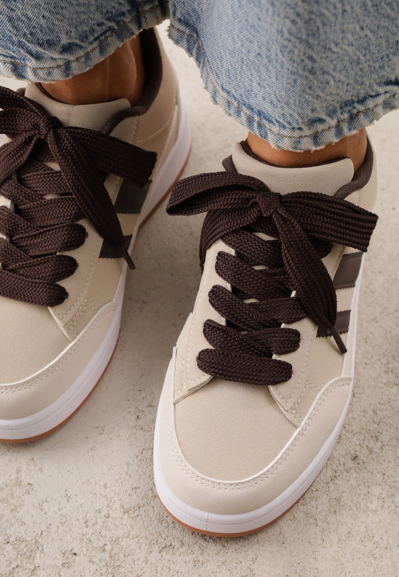  Sneakers Casual cu cusături decorative și benzi laterale Ariesera Bej