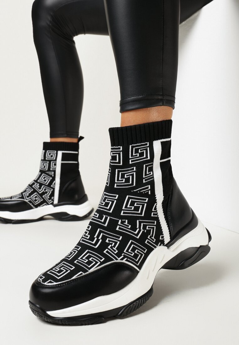 Sneakers Negre cu Talpă Plată și Groasă cu Guler Tip Șosetă Sonvala