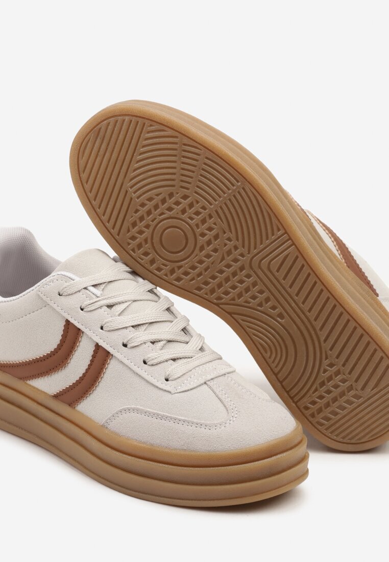  Sneakerși Gri în stilul Tenisilor Clasici pe Platformă Reliefată Lisanelia