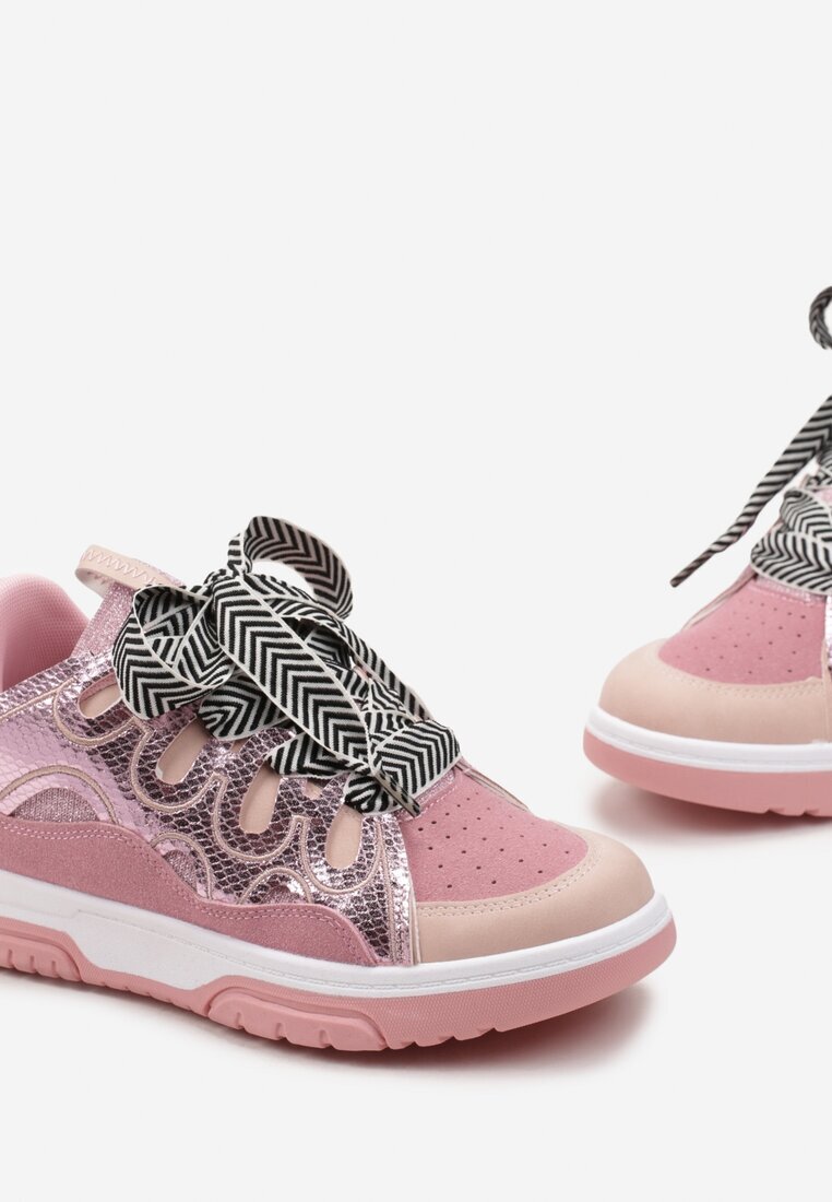  Sneakersi Roz cu Șireturi Decorative și Sclipici Nevesa