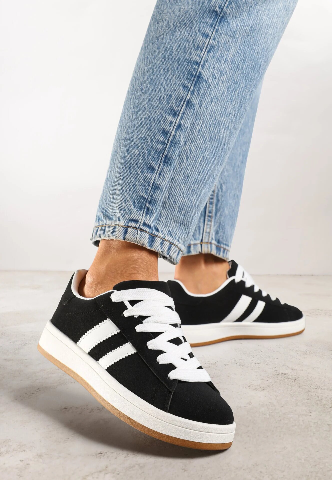 sport Adidași Negri cu Două Dungi Galtewi