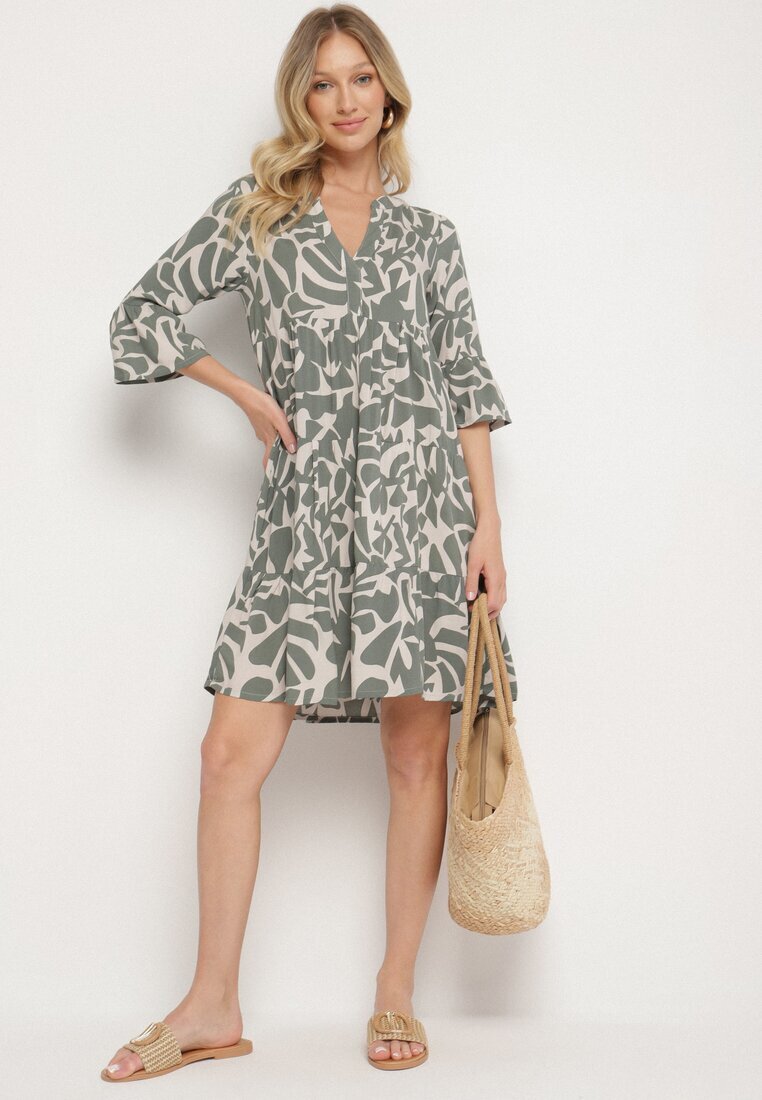 Sublevel Rochie cloș verde închisă din viscoză cu model abstract Liracalia