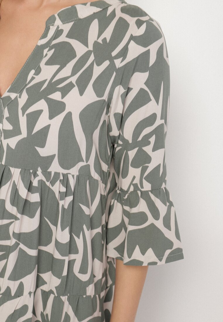 Sublevel Rochie cloș verde închisă din viscoză cu model abstract Liracalia