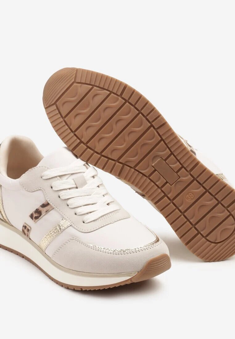 super mode Adidași gri deschis cu dungi decorative și inserții metalice Alanissea