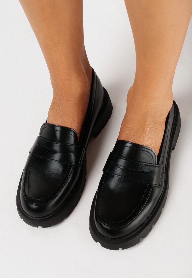 super mode Mocasini Negri