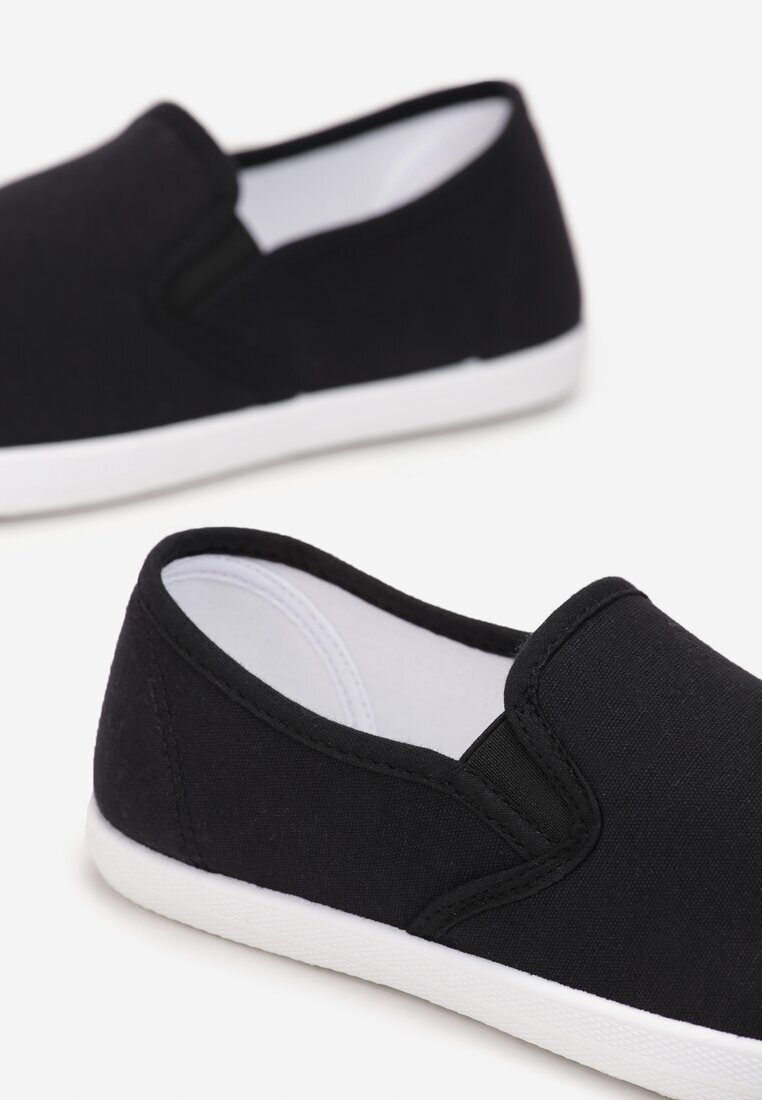  Tenisi negri slip-on din material Kalaiya