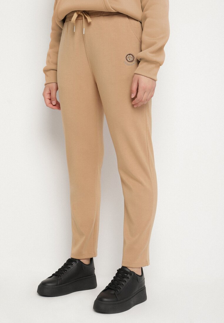 tp collection Pantaloni Bej de Trening cu Decorație pe Lateral Rialane