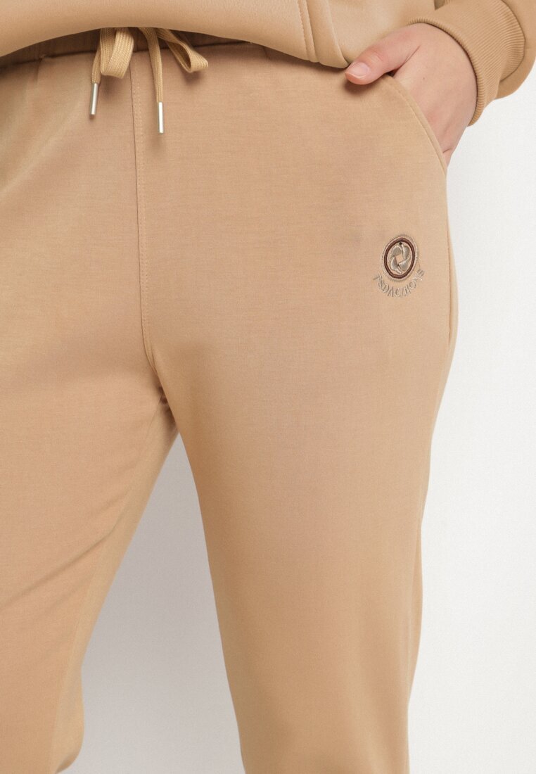 tp collection Pantaloni Bej de Trening cu Decorație pe Lateral Rialane