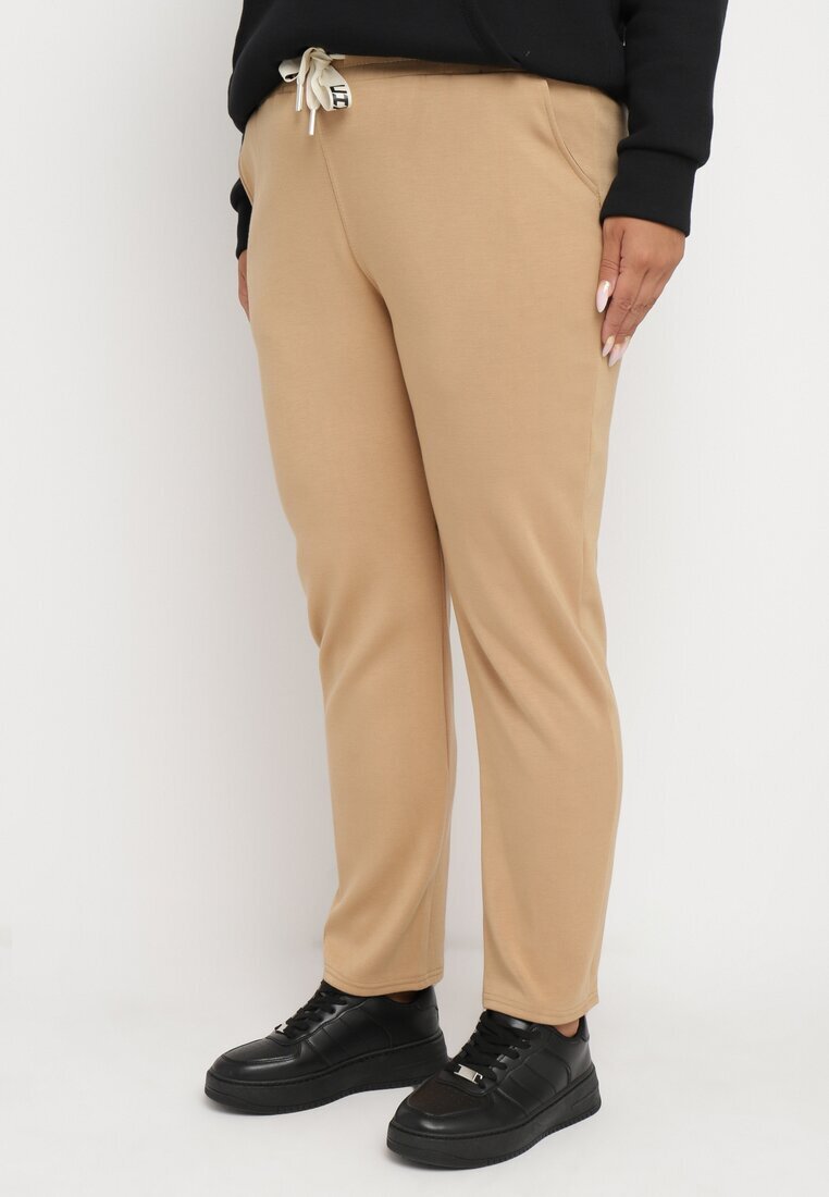 tp collection Pantaloni joggeri de trening bej cu talie înaltă și inscripții Lerithelle