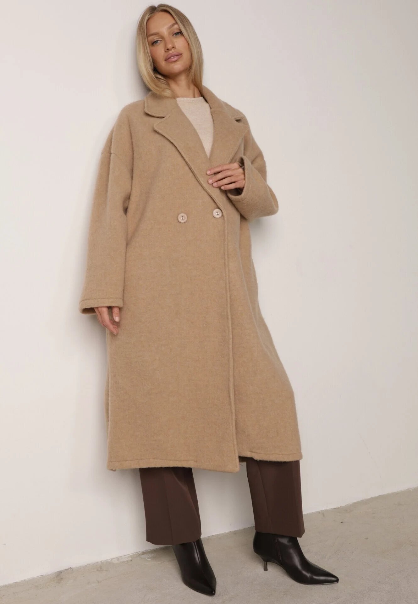 tricot station Palton Bej Oversize Cu un rând de nasturi Gardalena