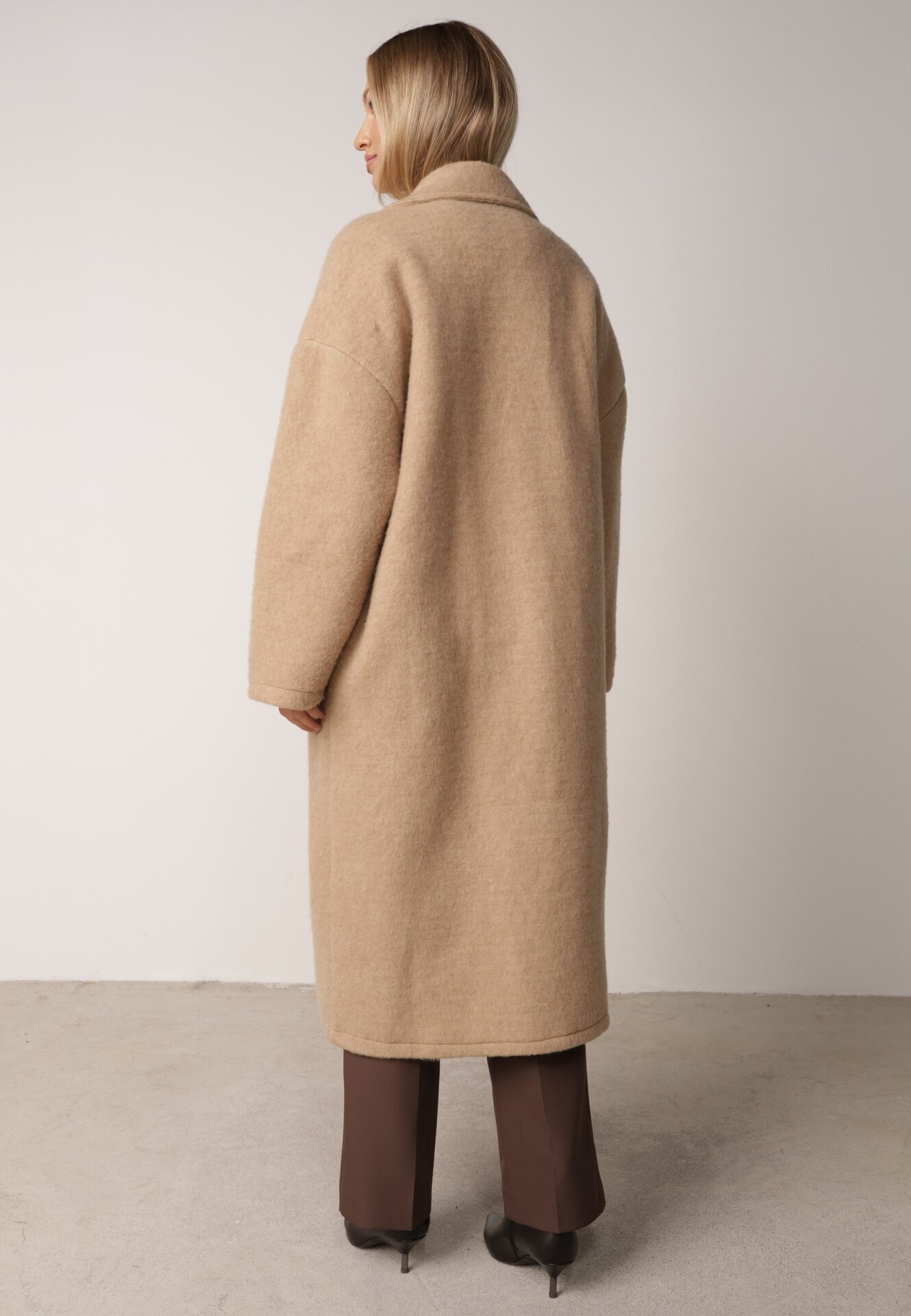 tricot station Palton Bej Oversize Cu un rând de nasturi Gardalena