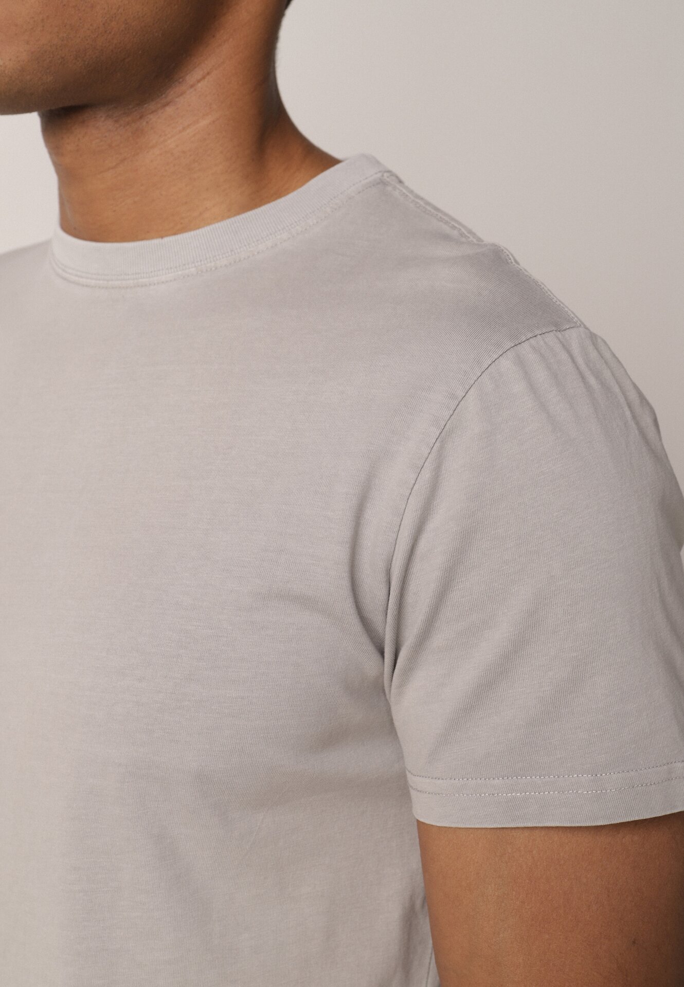  Tricou Gri