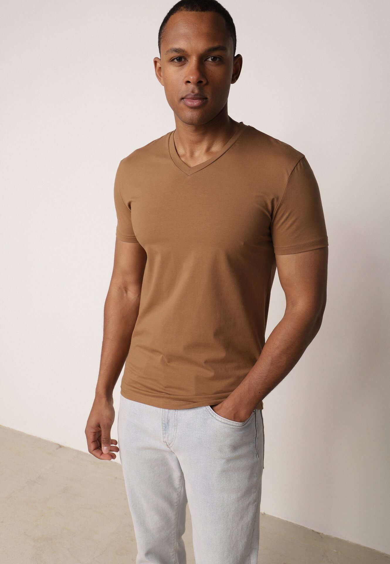  Tricou Maro