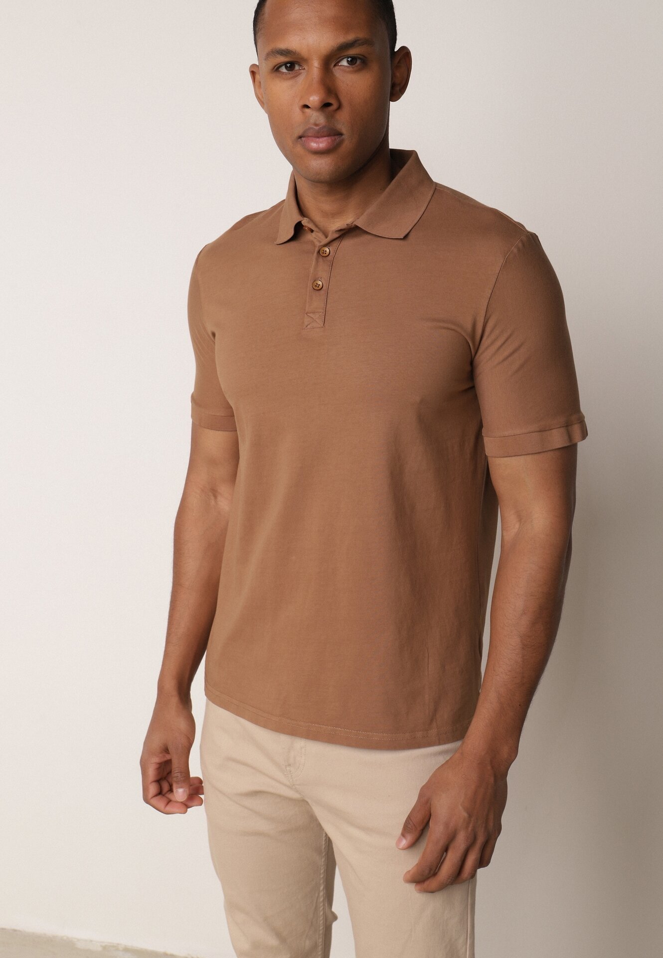  Tricou Maro