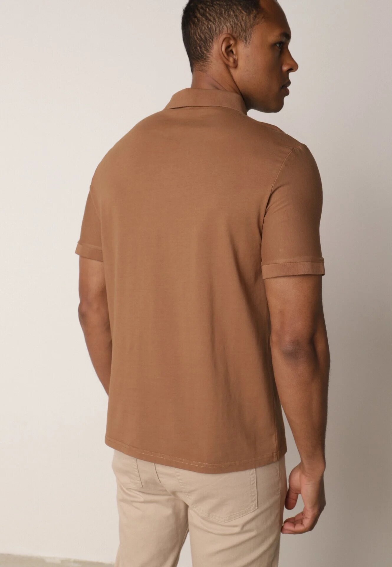  Tricou Maro