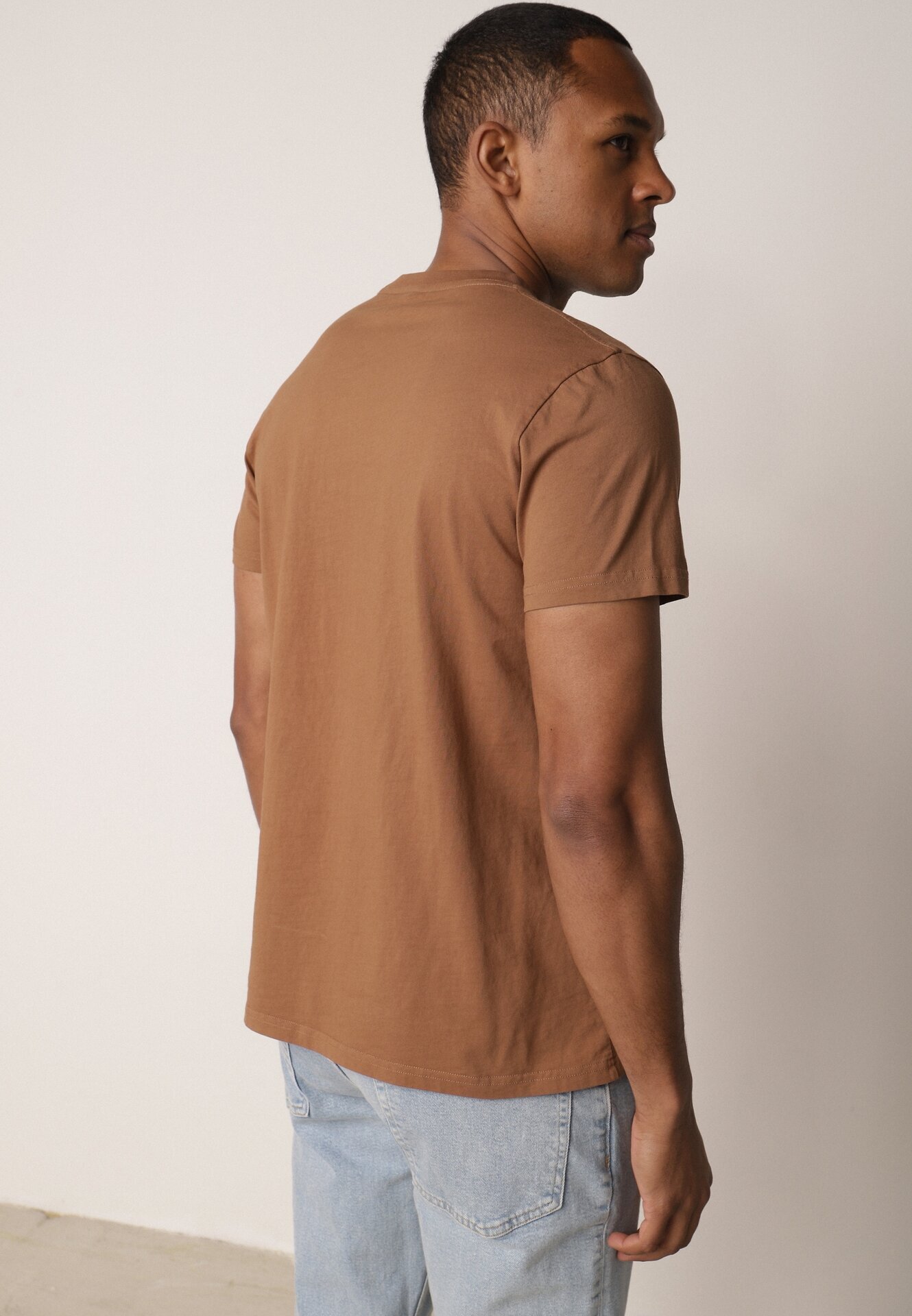  Tricou Maro