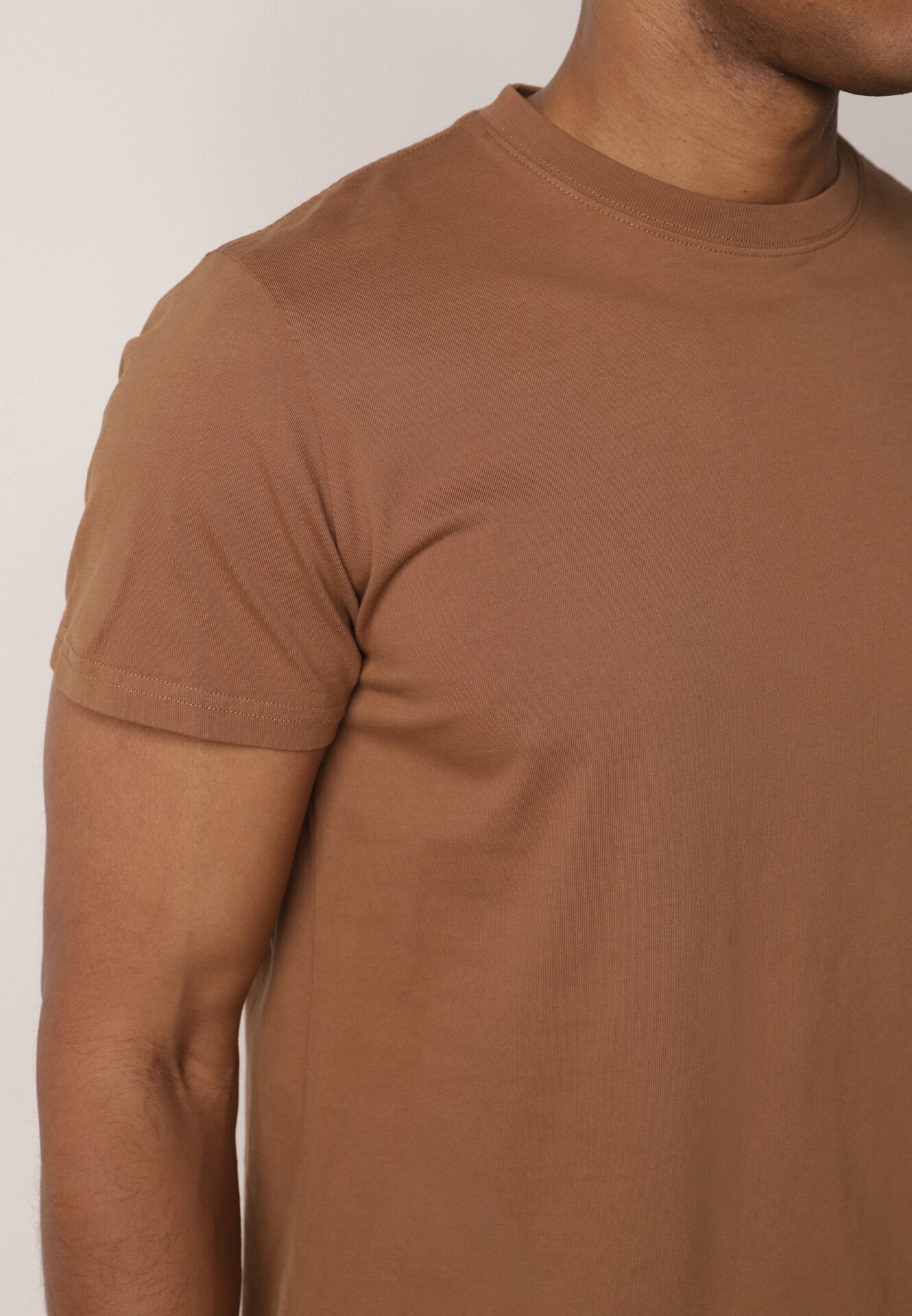  Tricou Maro