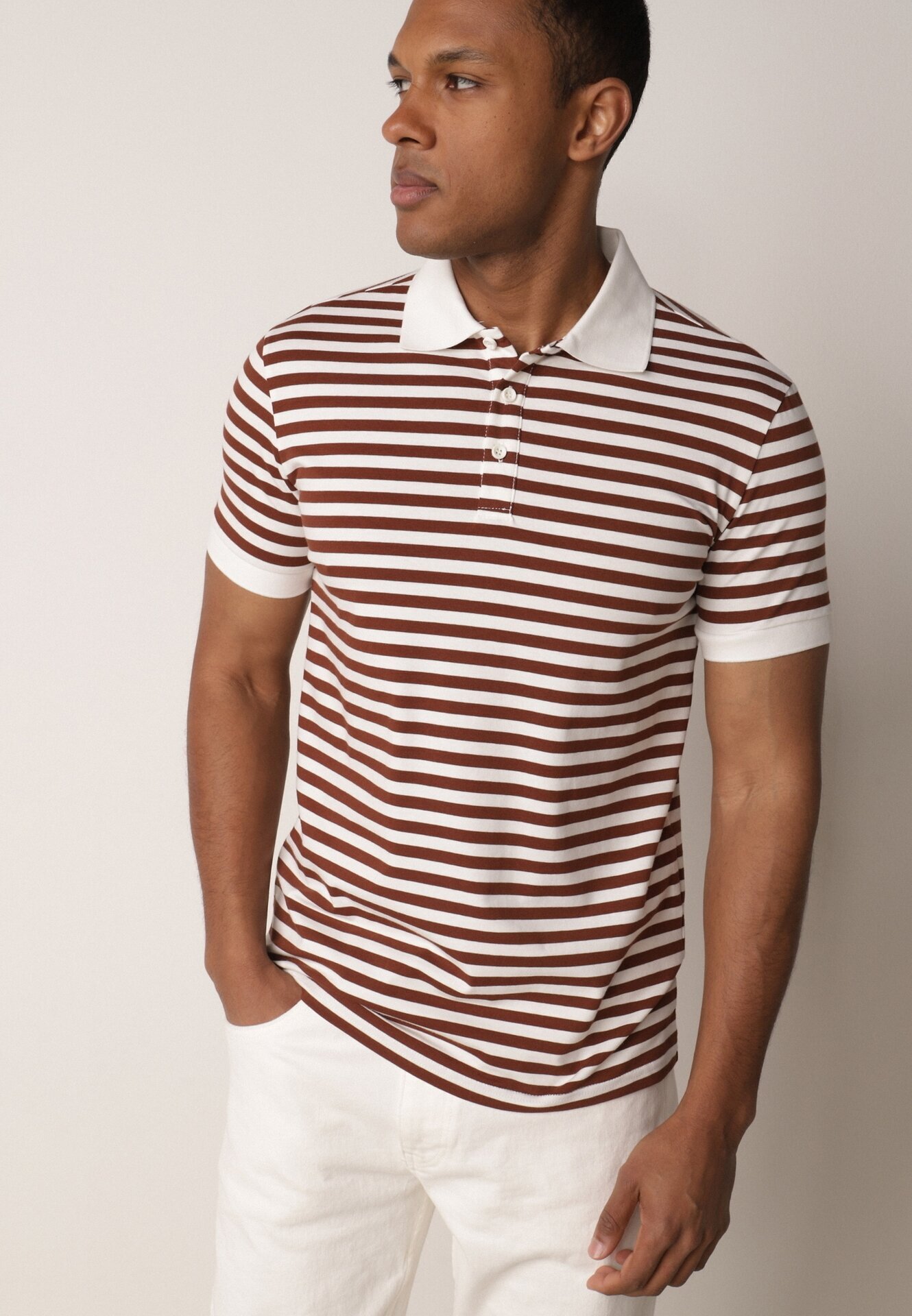  Tricou Maro