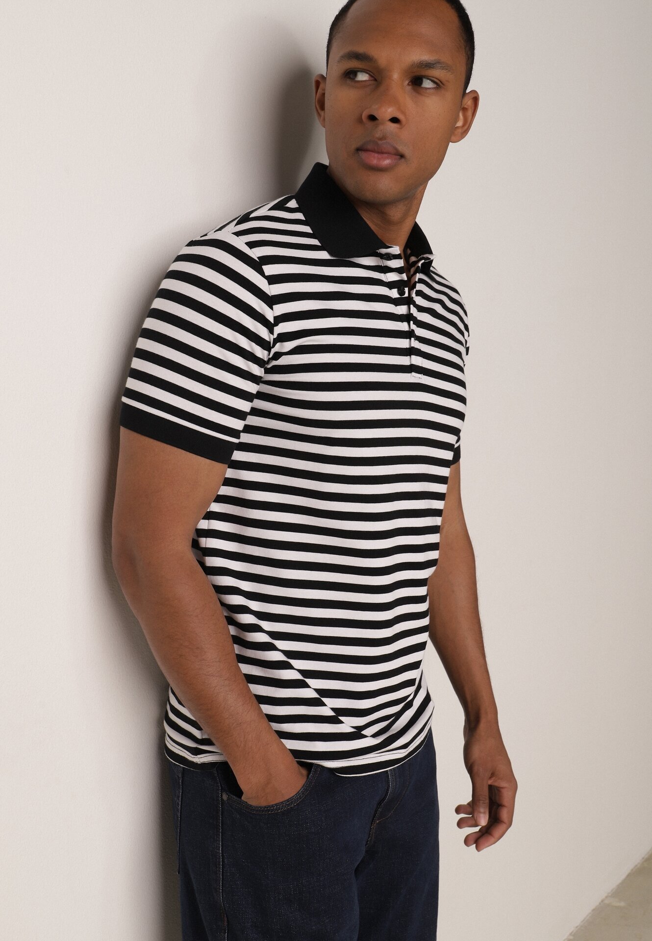  Tricou Negru