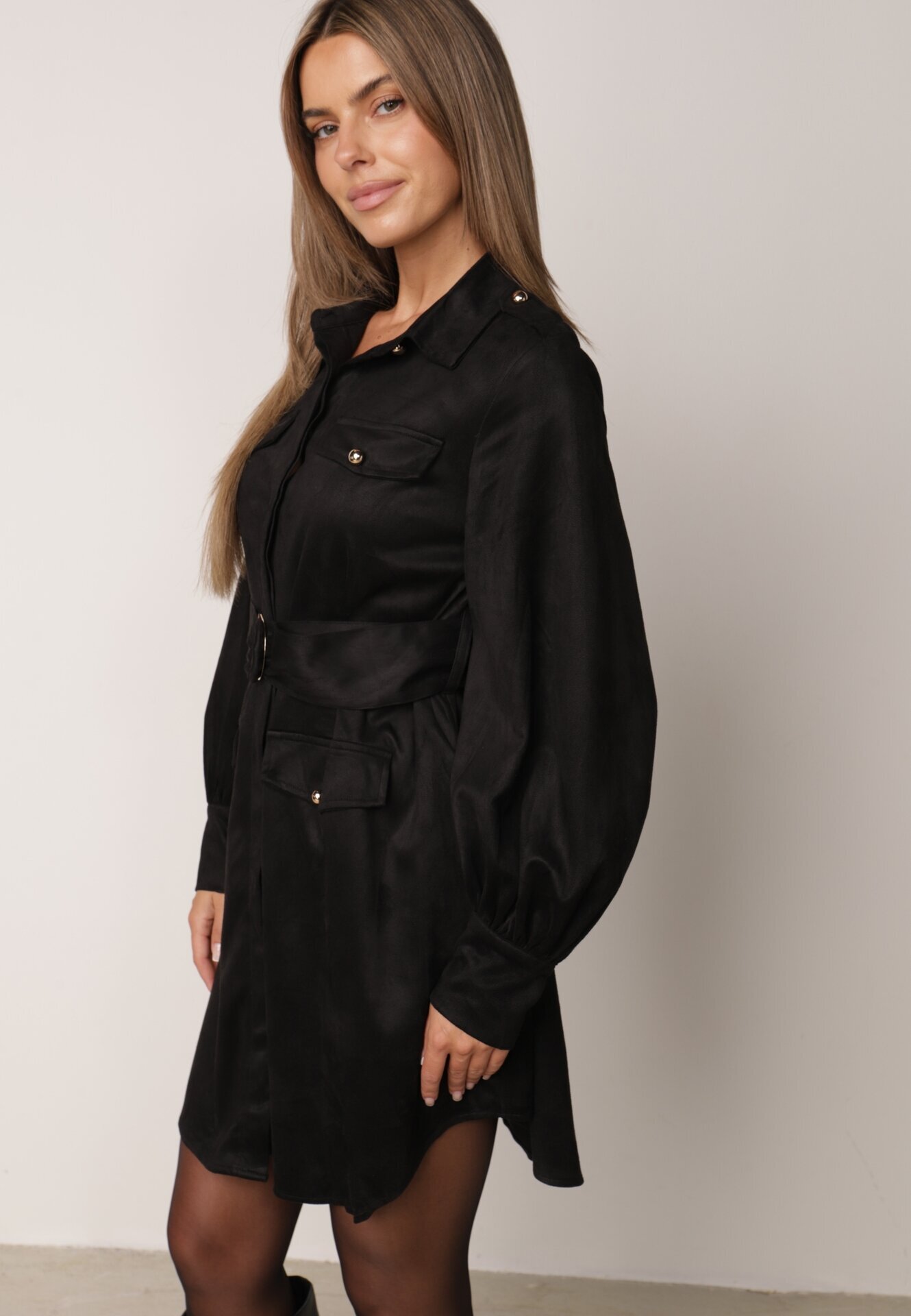 unigirl Rochie-cămașă în stil utility cu textură de piele întoarsă Nirette Neagră