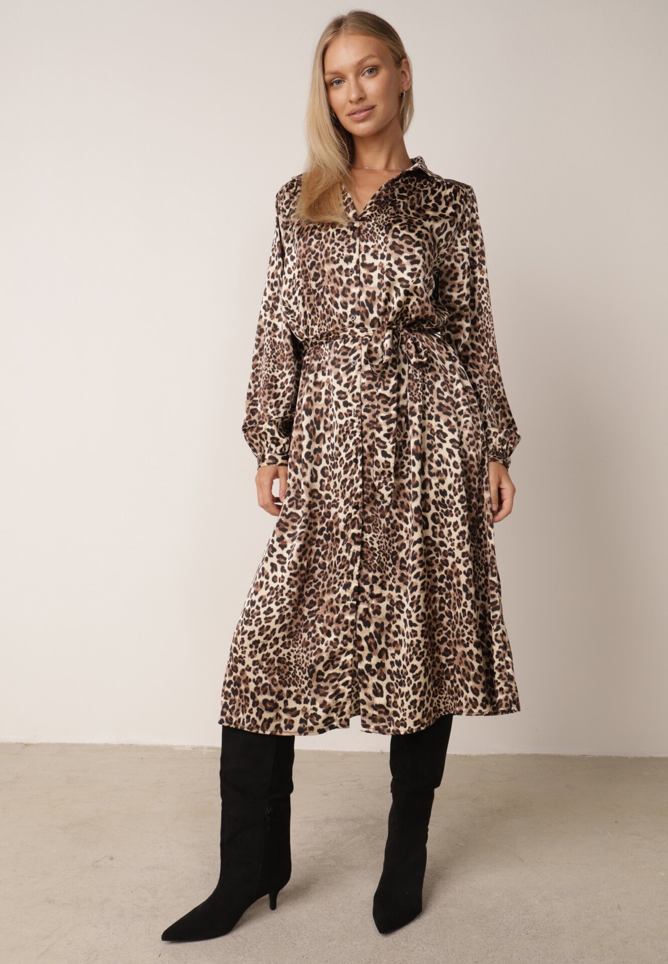 unigirl Rochie Tip cămașă Midi Maro cu imprimeu leopard Chaitra