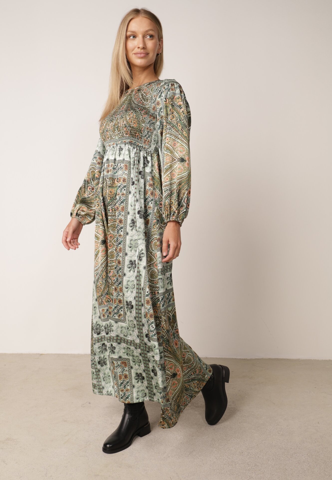 unigirl Rochie Verde în Stil Boho cu Croi Evazat și Mâneci Bufante Ertiana