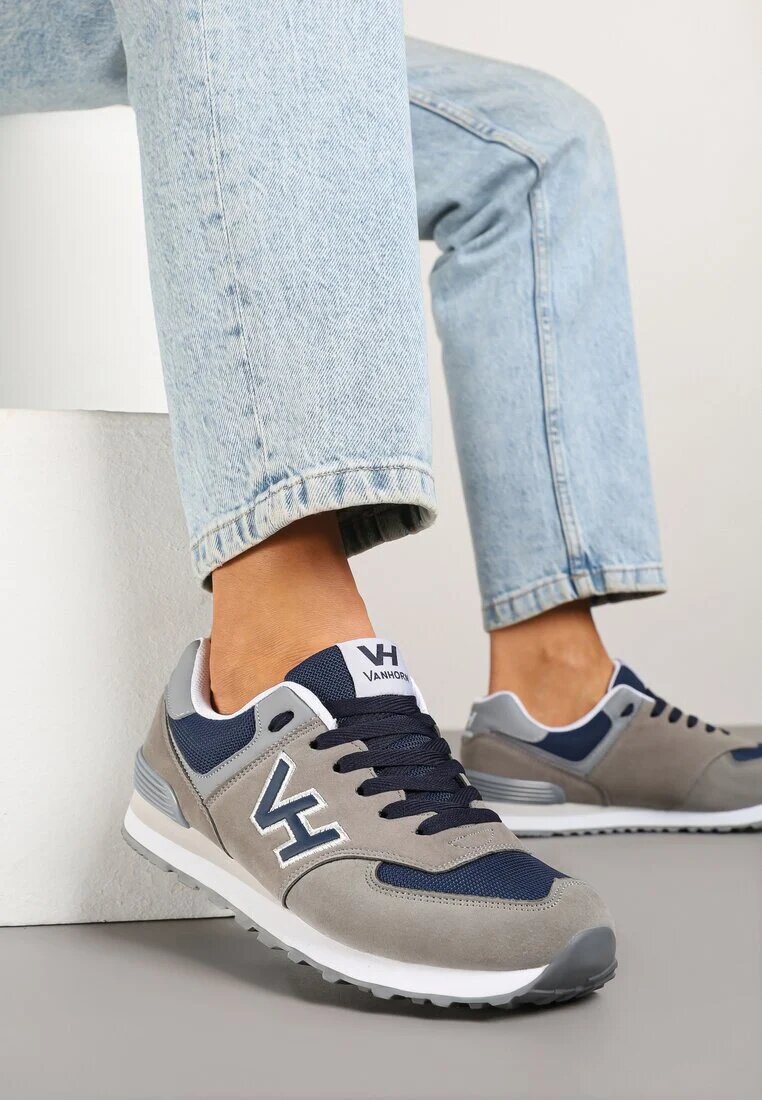 van horn Sneakers Gri cu Aplicație Geometrică Halaniela