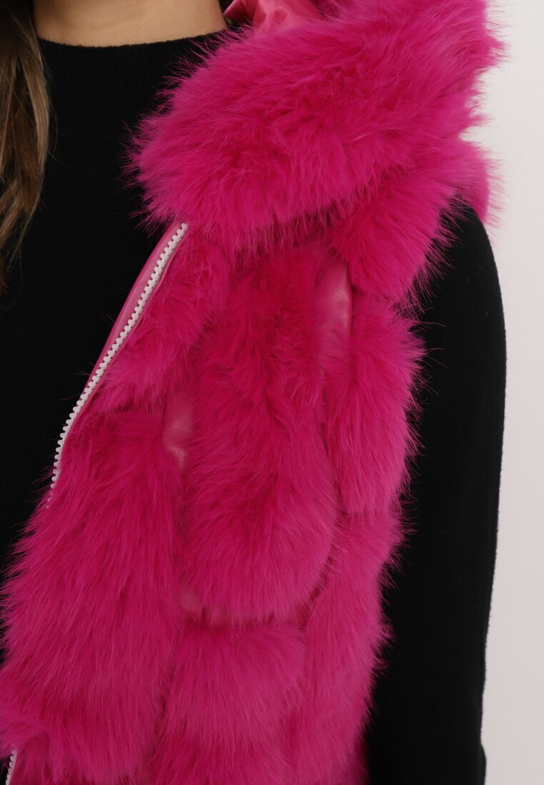  Vestă fuchsia de blană cu glugă Sophal
