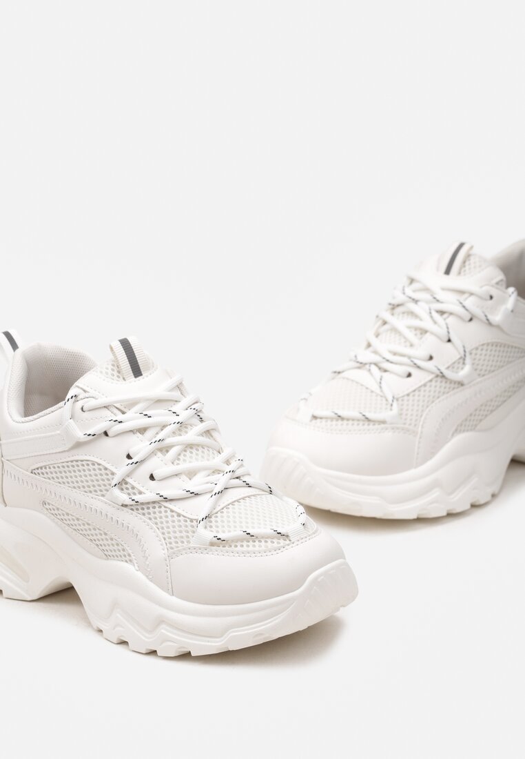 vices Adidași Albi pe Talpă Gofrată cu Șireturi Decorative și Inserții din Plasă Xerxia