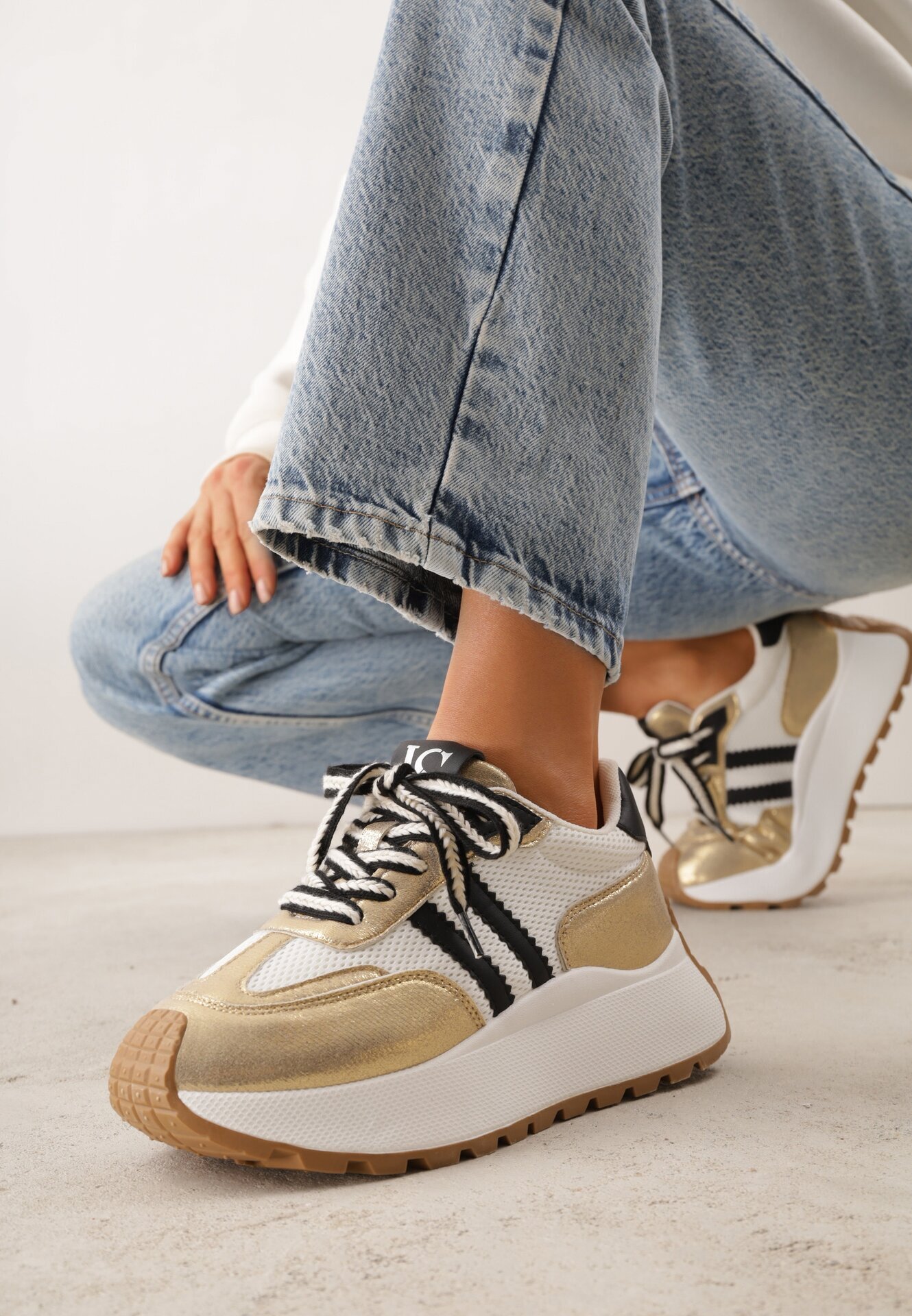 vices Adidași Aurii în Stil Streetwear pe Talpă Groasă Ilinatea