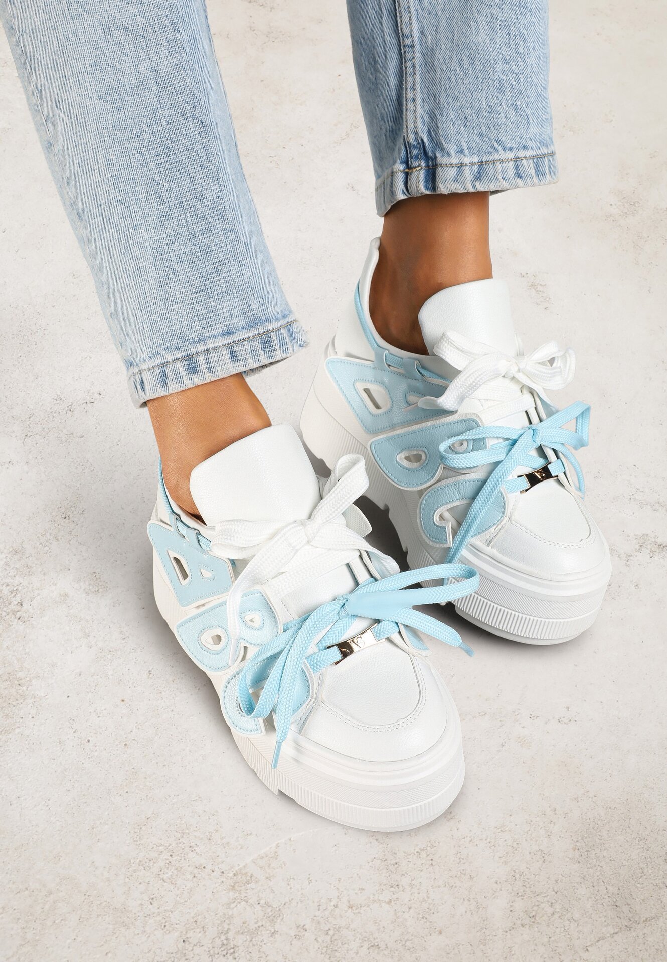 vices Adidași Plati Albi-Albaștri cu Șiret Dublu cu Ornament 3D Nelarissa