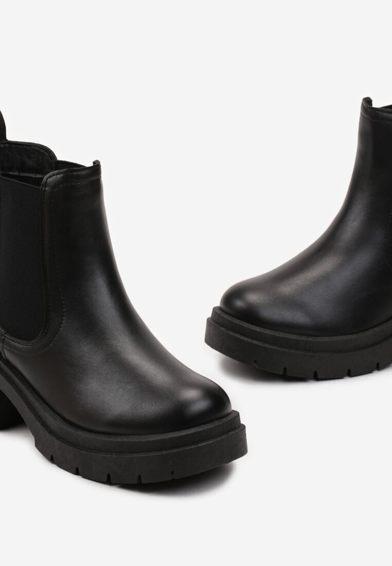vices Botine Chelsea Negre cu toc cu lanț și inserție elastică Alessyndra
