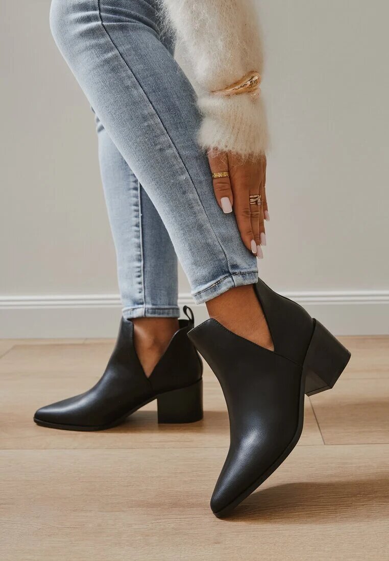 vices Botine Negre