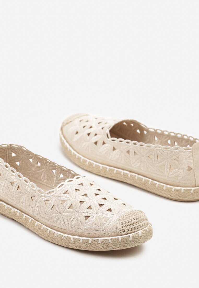 vices Espadrile Decupate Bej cu Împletitură Decorativă Arivrae
