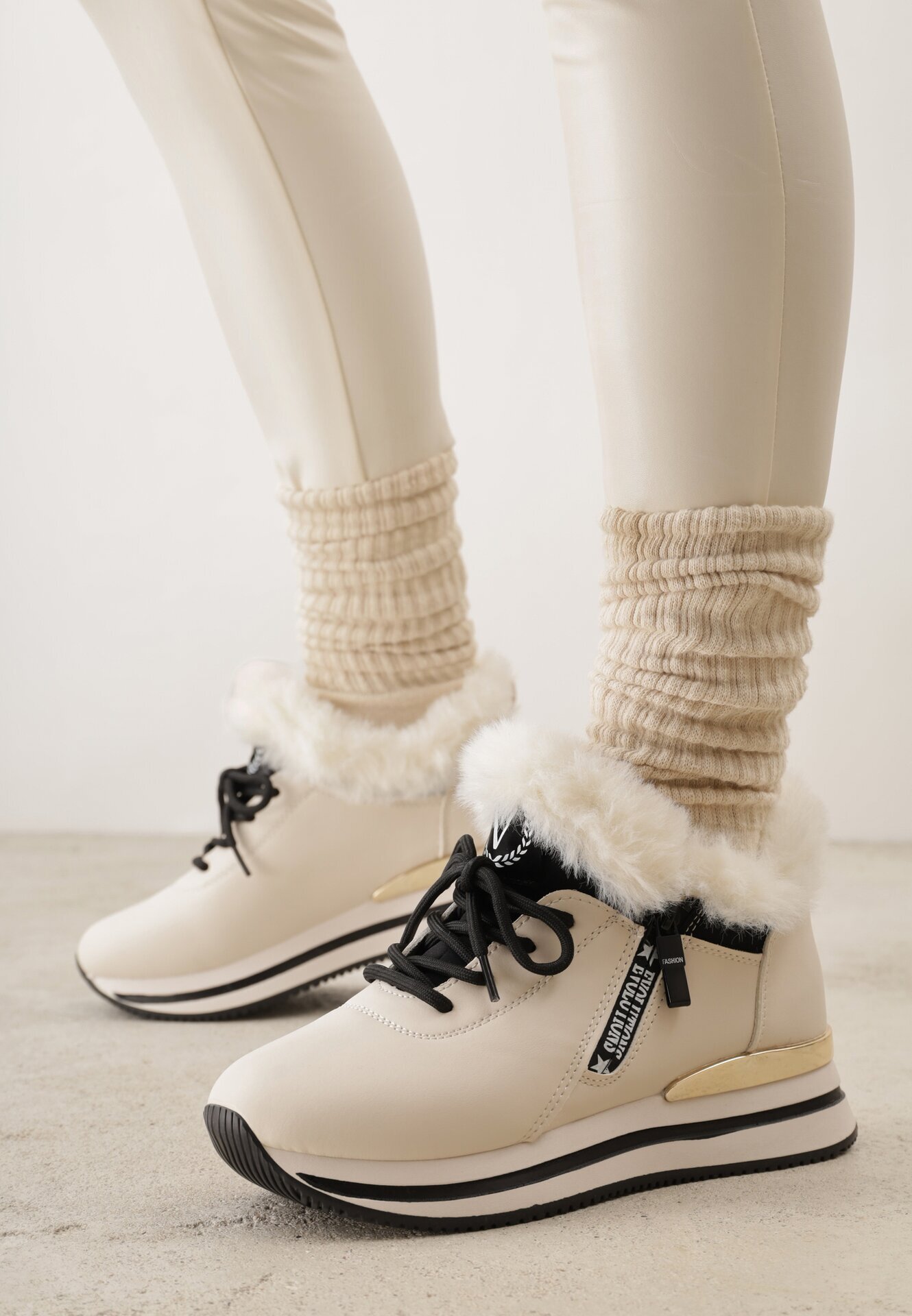 vices Ghete Bej Sneakers cu Talpă Groasă și Blană Biqilee