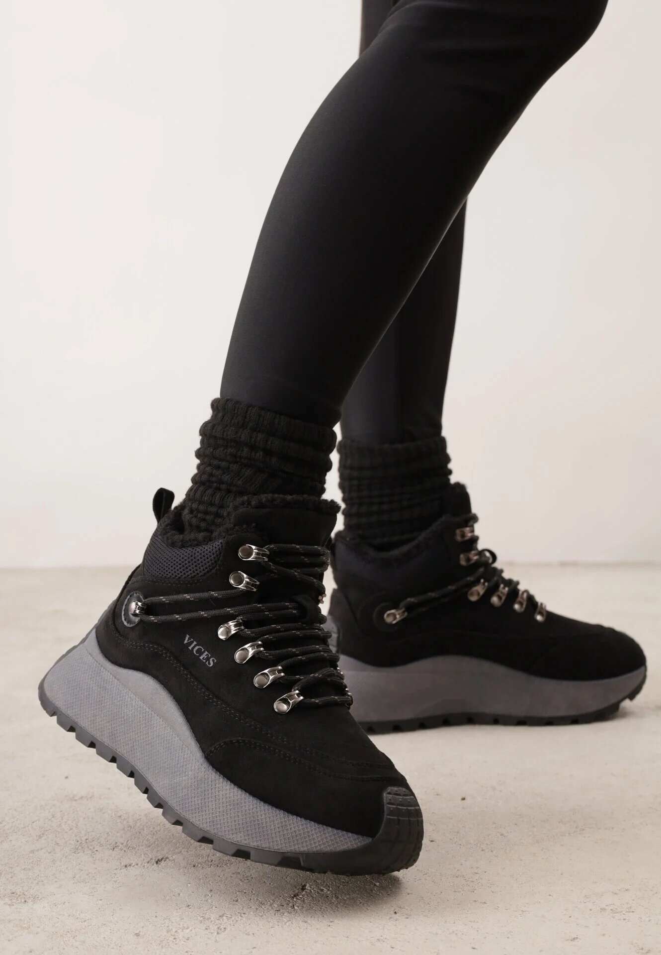 vices Ghete de zăpadă tip Sneakers Negre Sportive pe Talpă Groasă Nellsana