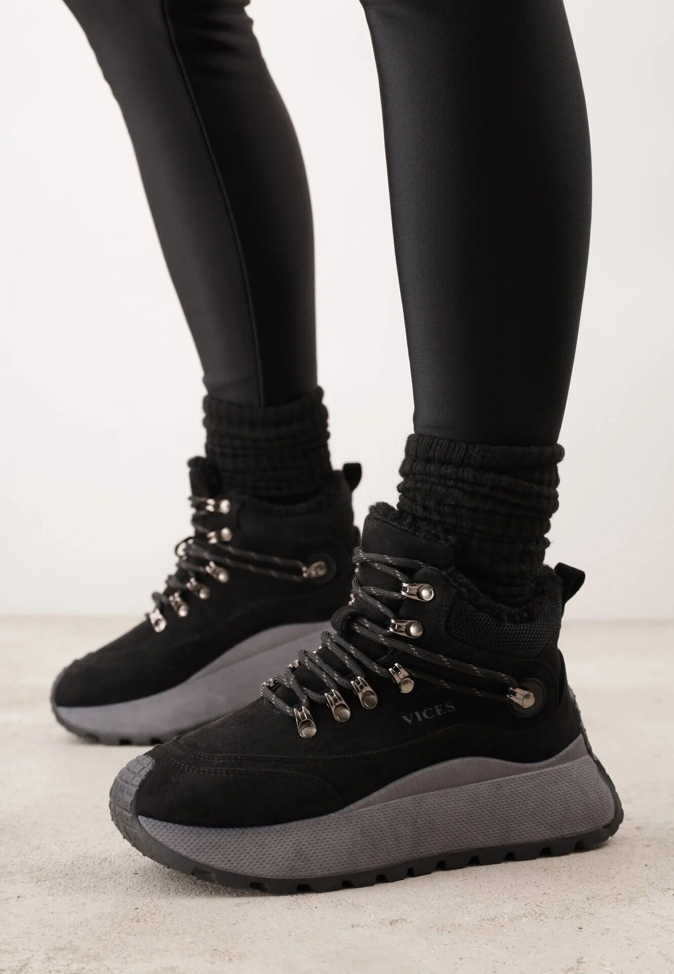 vices Ghete de zăpadă tip Sneakers Negre Sportive pe Talpă Groasă Nellsana