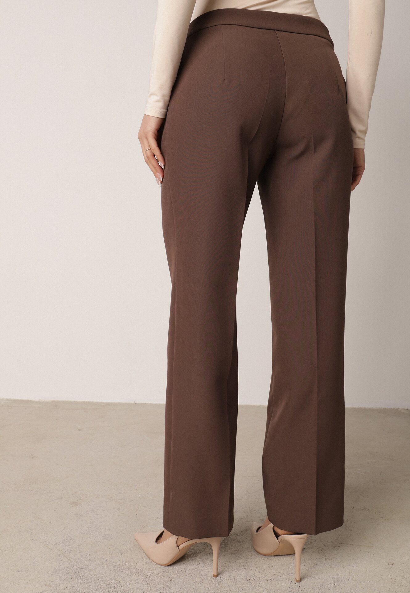 vices Pantaloni de costum maro la dungă cu curea cusută cu cataramă Azivore