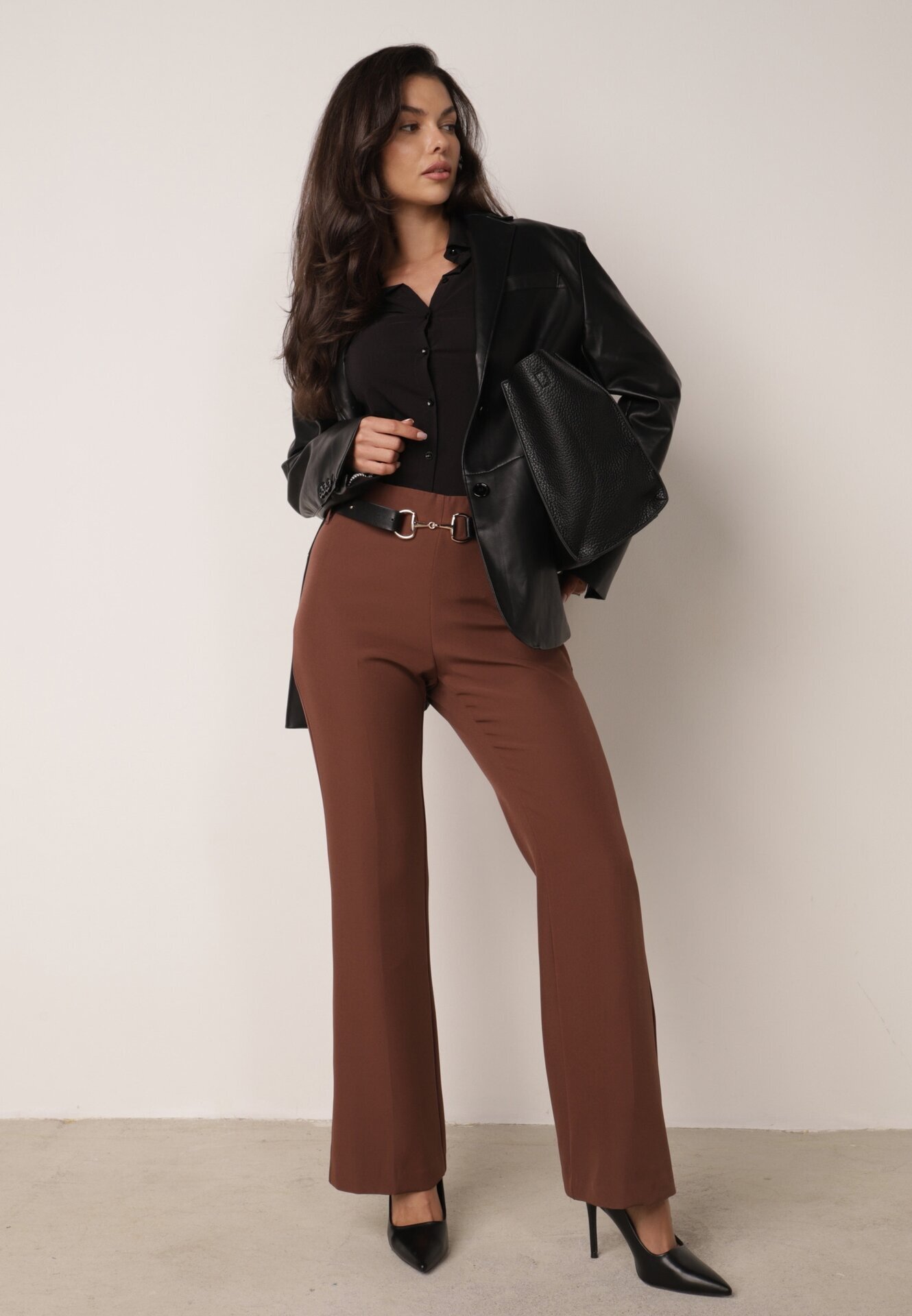 vices Pantaloni eleganți evazați cu dungă ornamentați cu dungi Neronia Maro