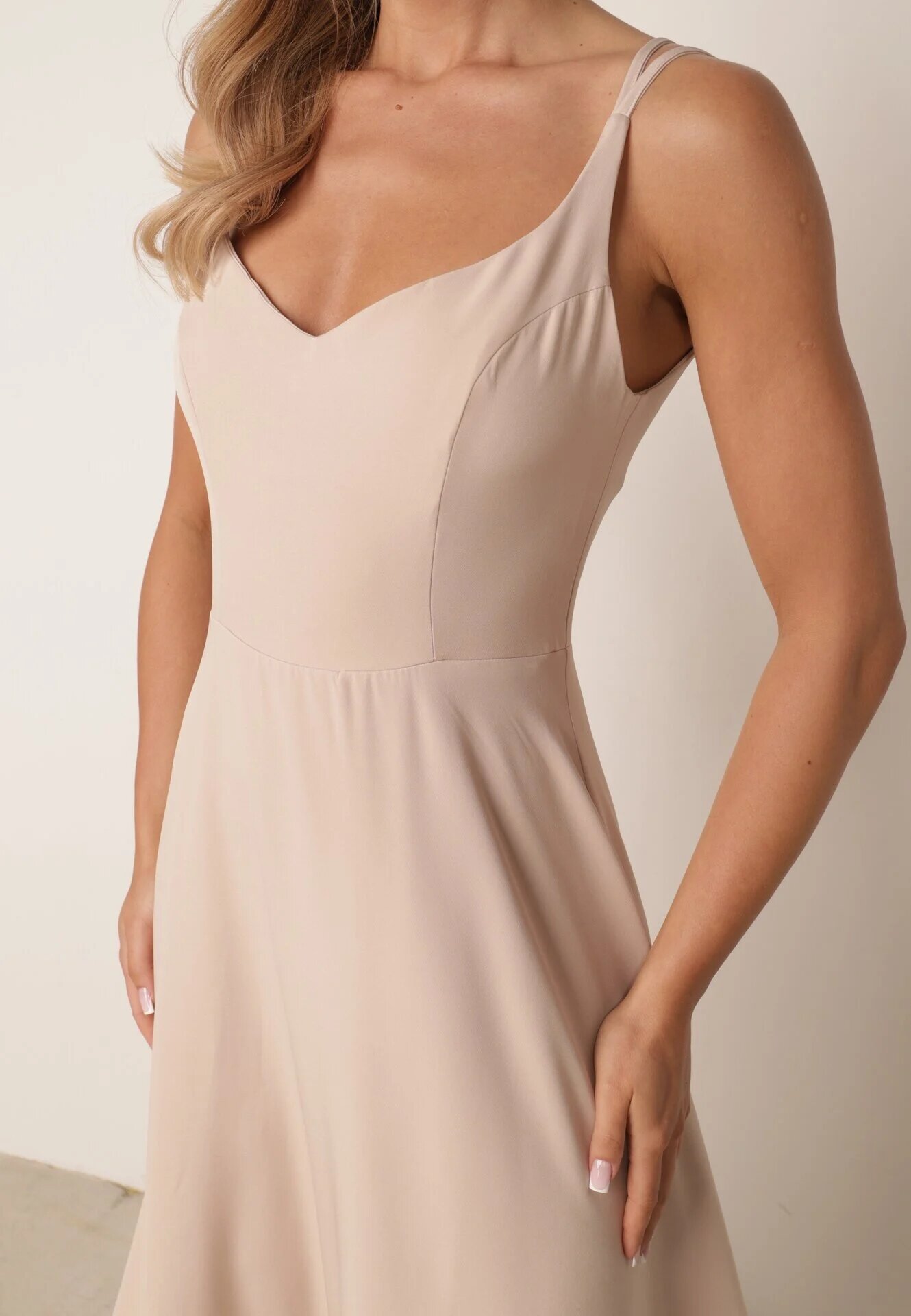 vices Rochie Bej